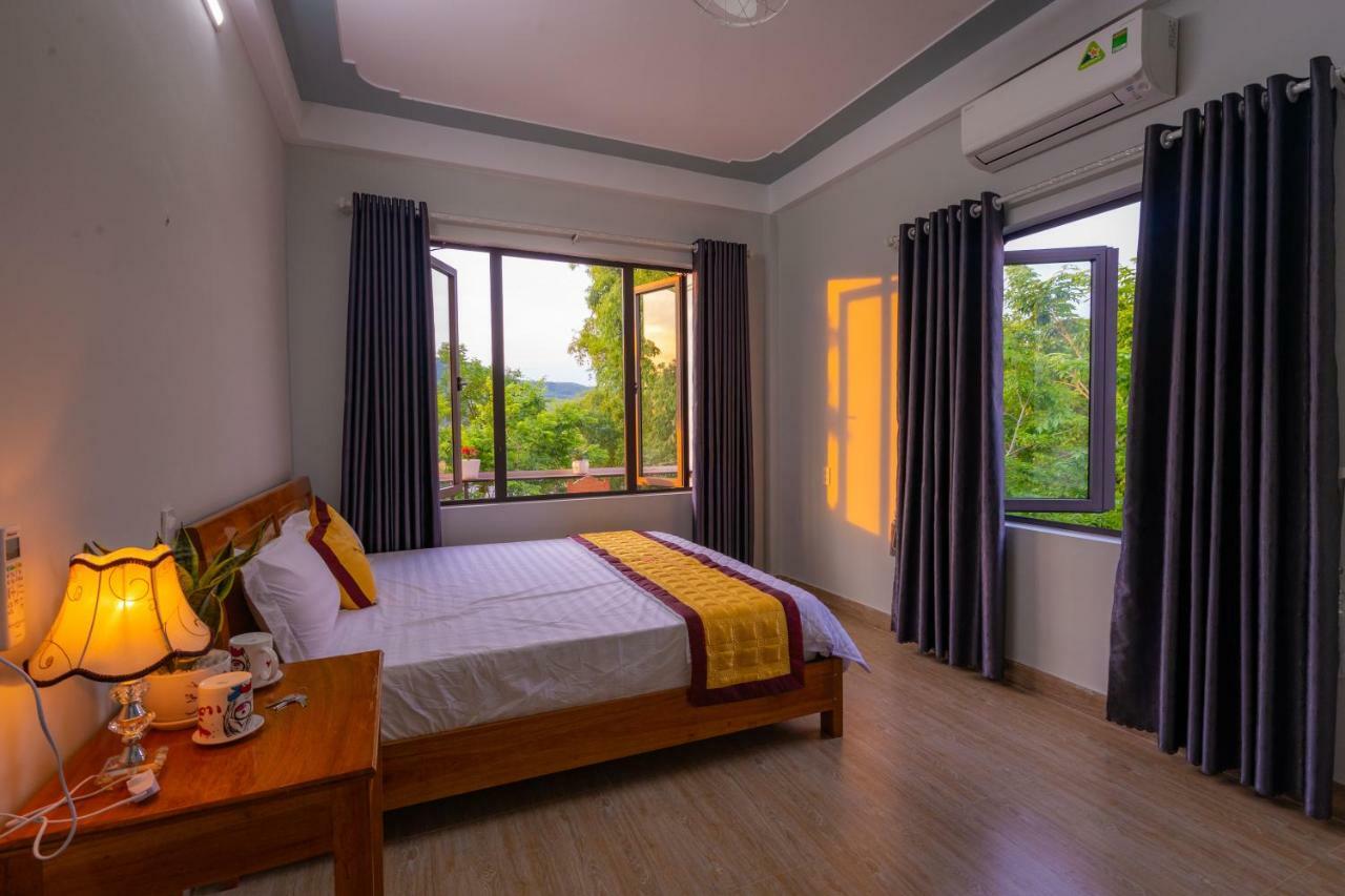 Fami Homestay 퐁냐 외부 사진