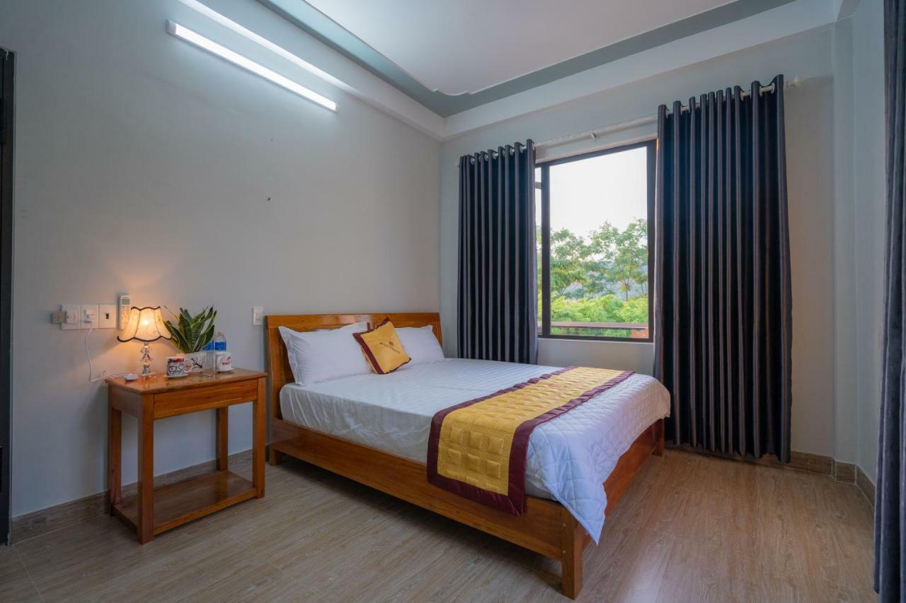 Fami Homestay 퐁냐 외부 사진