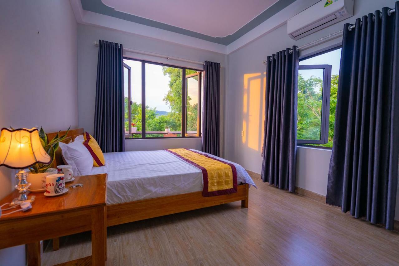 Fami Homestay 퐁냐 외부 사진